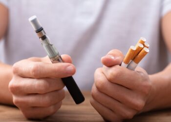 Lebih Sehat Mana? Rokok Batang atau Rokok Elektrik