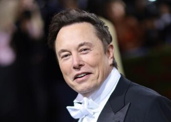 Elon Musk dengan Santai Gunakan Narkoba: Dinamika Kuasa