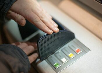 Mantan Polisi Sukses Raih Miliaran dari Bisnis ATM