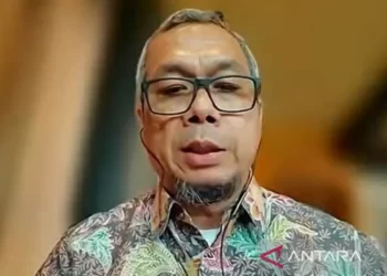 Mengapa Orang Tua Rentan Tertipu Hoaks pada Pemilu 2024?