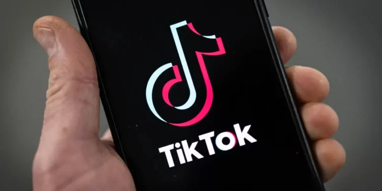 Mengapa Video Ga Niat dan Tanpa Hashtag Kadang Masuk FYP?