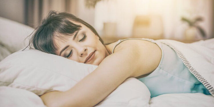 Mitos atau Fakta? Tidur Siang Bisa Menambah Berat Badan