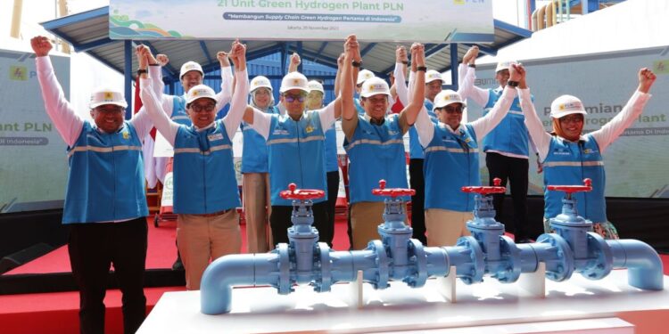 PLN (Persero) Luncurkan Stasiun Pengisian Hidrogen