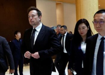 Elon Musk Berencana Membawa Layanan Internet Starlink ke IKN