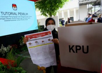 Kenapa Banyak yang Berlomba-Lomba Buat Nyaleg?