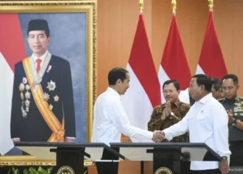 Prabowo Subianto Raih Kenaikan Pangkat Istana dari Jokowi
