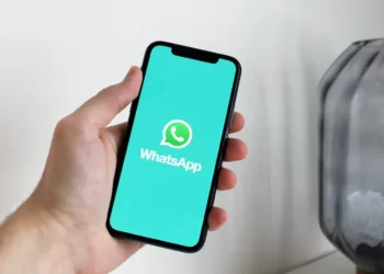 WhatsApp Kini Sudah Ada Fitur Pin Pesan Multi dalam Obrolan