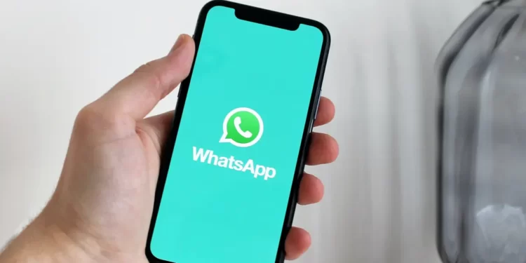 WhatsApp Kini Sudah Ada Fitur Pin Pesan Multi dalam Obrolan