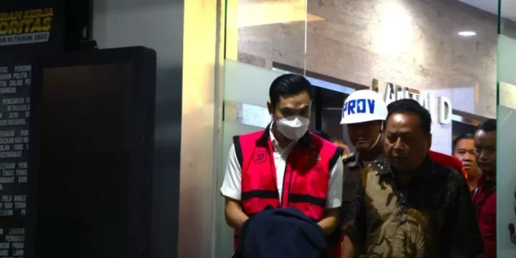 Harvey Moeis Suami Sandra Dewi Ditahan Karena Korupsi Timah