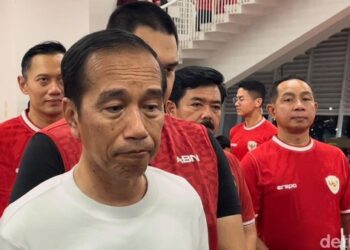 Jokowi Tangani Banjir Demak dengan Penambalan Tanggul