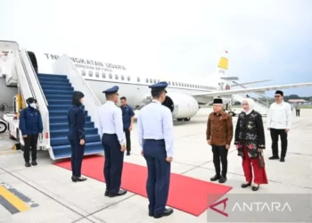Ma'ruf Amin Hadiri Pengukuhan KDEKS Kalimantan Barat