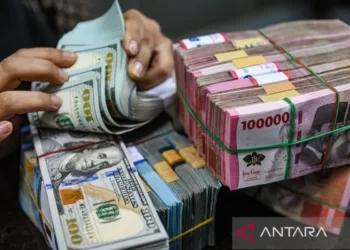 Rupiah Menguat: Dolar AS Dukung Kinerja Positif Perbankan