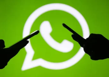 WhatsApp Uji Coba Tombol "Like" Mirip Instagram