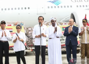 Jokowi Dirumorkan Ingin Rebut Posisi Ketua Umum PDIP