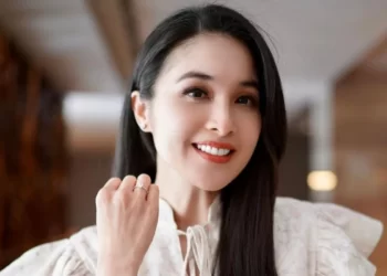 Korupsi Suami Sandra Dewi: Dilarang Berkunjung Dalam Sepekan