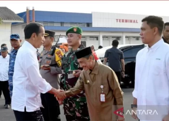 Presiden Joko Widodo Resmikan Bandara di Gorontalo
