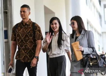 Sandra Dewi Diperiksa Sebagai Saksi Kasus Korupsi Suaminya