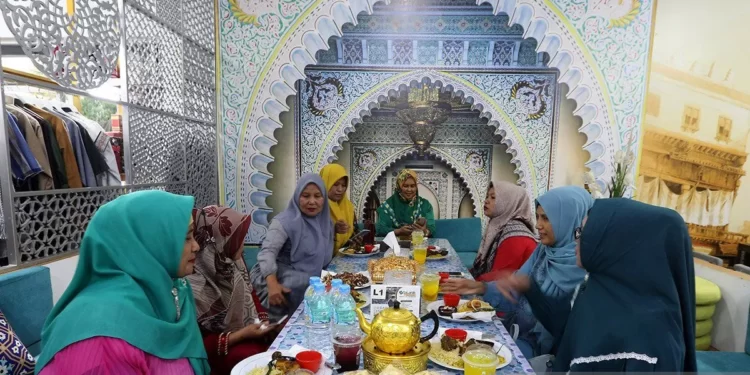 Saat Lebaran Orang Suka Menyombongkan Kesuksesan