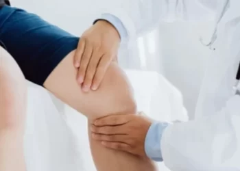 Wanita Rentan Osteoporosis: Dokter Beri Peringatan