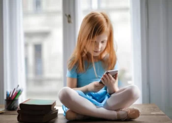 Inisiatif Pemerintah Adopsi Perlindungan Anak di Ruang Digital