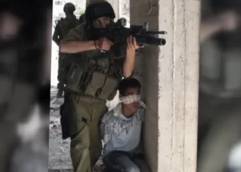Sungguh Biadab Israel Gunakan Anak Palestina Jadi Tameng
