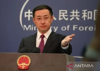 China Serukan Israel Hentikan Serangan di Gaza