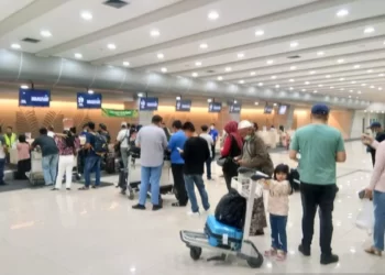 Bandara Sam Ratulangi Normal Lagi Pasca Erupsi Gunung Ruang