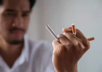 Tips Berhenti Merokok Efektif