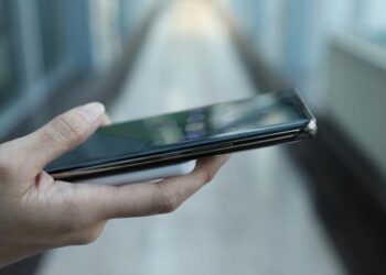 Transsion Jadi Merek HP Terlaris di Indonesia pada 2024. Pada tahun 2024, Transsion, pabrikan smartphone asal China, berhasil memimpin