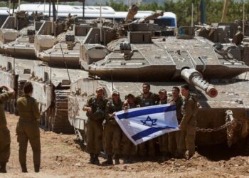 Puluhan Tank Tempur Israel Merangsek ke Rafah