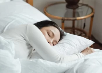 Risiko Diabetes dan Obesitas pada Pekerja Shift Malam