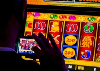 TKI Terjebak Judi Online dan Pinjol Ilegal: Ancaman Serius