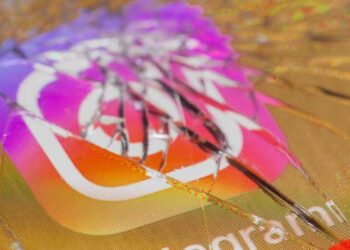 Instagram Uji Coba Iklan Tidak Dapat Dilewati