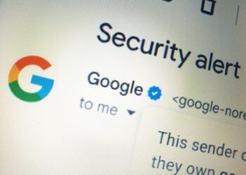 Kenapa Akun Email Bisa Diretas?