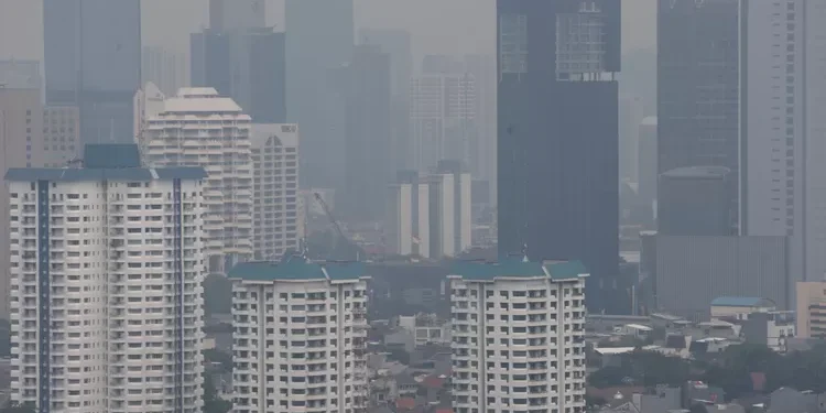 Polusi Terparah Tempatkan Ibukota Jakarta di Puncak Dunia