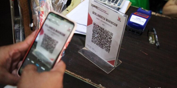 Waspada Penipuan QRIS Palsu: Tips Aman Bertransaksi Digital
