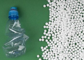Indonesia Tingkat Konsumsi Mikroplastik Tertinggi di Dunia
