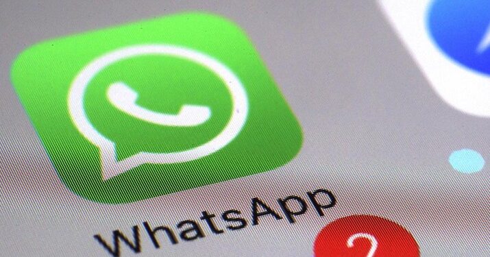 Ubah Tampilan Pesan WhatsApp dengan Warna-warni!