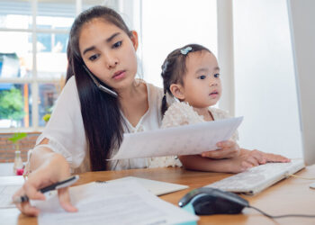 Mengapa Pendidikan Parenting di Indonesia Masih Kurang?