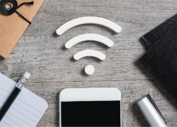Inilah Penyebab Kenapa WiFi Lemot di Rumah. Pernahkah Anda mengalami koneksi WiFi di rumah yang lemot? Hal ini tentu bisa
