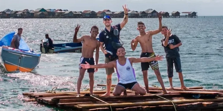 Kades Wakatobi Kecewa Bule Perbaiki Jembatan Tanpa Koordinasi