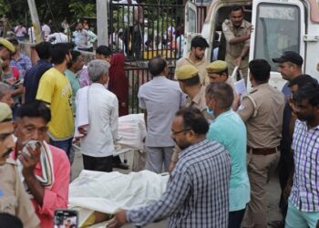 Festival Hindu India Berakhir Tragis: Puluhan Nyawa Melayang