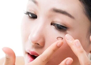Memakai Softlens dengan Aman dan Nyaman: Panduan Lengkap