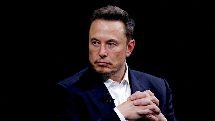 Elon Musk Sebut WhatsApp Sarang Spyware