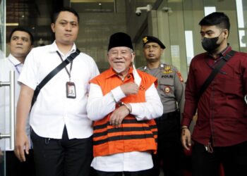 Skandal "Ngamar" Mantan Gubernur Maluku Utara Beserta Saksi