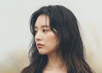 Diet Ketat Kim Ji Won Demi Perannya di Drama "Queen of Tears"