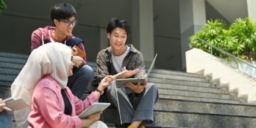 Sanksi Tepat untuk Pelaku Praktik Joki Skripsi: Berantas Curang